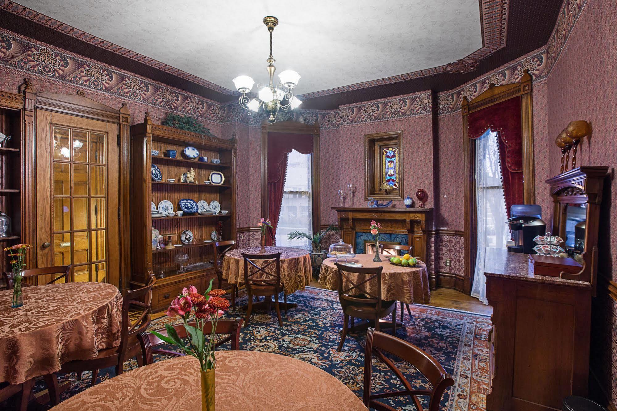 Historic Webster House Bed And Breakfast Inn Bay City Exterior foto
